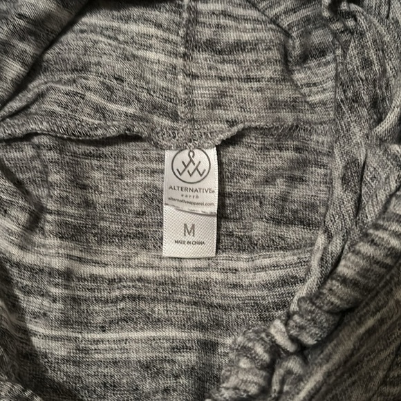 Authentic Loved by Hannah and Eli MAMA BEAR hoodie, t-shirt, canvas tote bundle - Picture 7 of 8